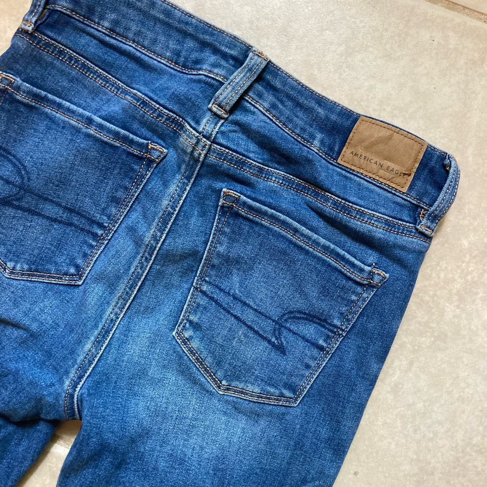American Eagle Outfitters Women’s Blue Jeans
